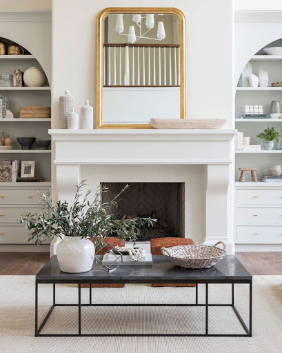 Screenshot of Living Room with Fireplace