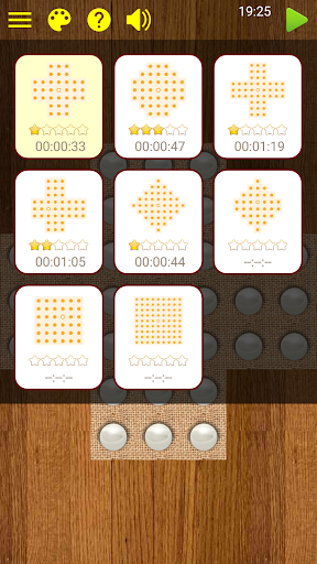 Screenshot of Marble Solitaire Puzzle