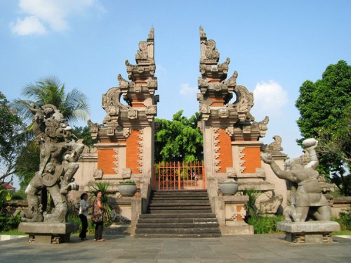 Desain Gapura Bali Ideas