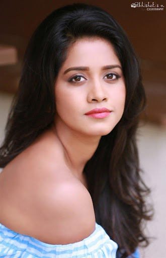 Nabha Natesh Wallpapers HD 201