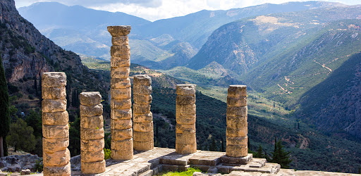 Greece's Best: A Travel Guide