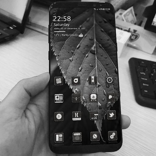 Black Cappuccino Screen 3