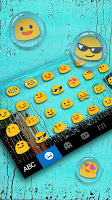 screenshot of Glass Water Keyboard Theme