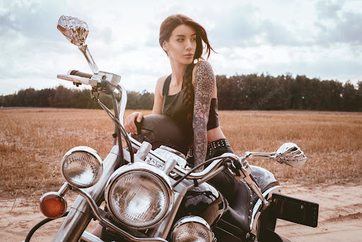 Girl And Motorcycle Wallpaper Screenshot 2 - AppWisp.com