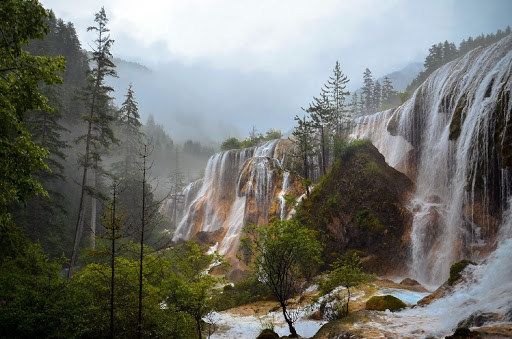 Waterfall jigsaw puzzles games Screen 3