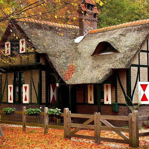 Houses Jigsaw Puzzles Games Screen 3