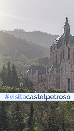 Android application #VISITACASTELPETROSO screenshort