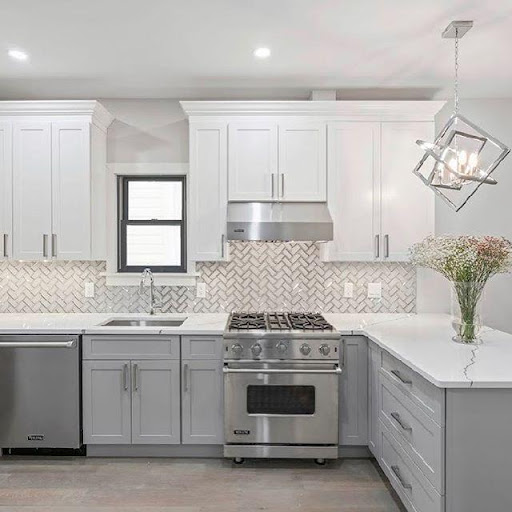 Grey Kitchen Screen 2