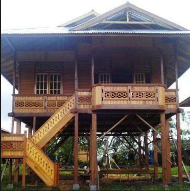 Good Wooden House Screen 2