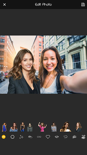 Selfie With Jessica Alba Hot