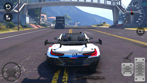 BMW M8 GTS Race Ultimate Beast Screen 2