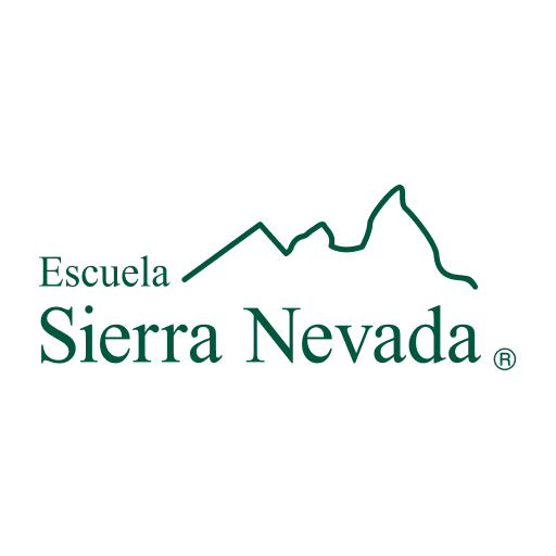 Escuela Sierra Nevada logo