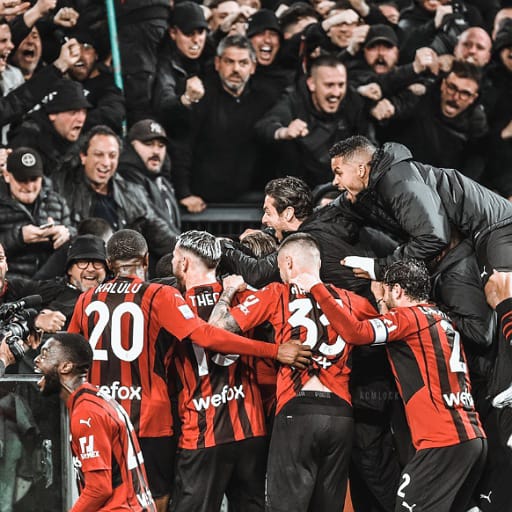 Ac Milan 4K Wallpaper logo