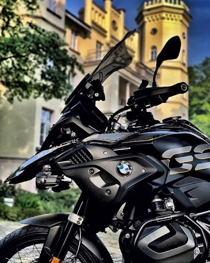 BMW R1250GSA Wallpapers