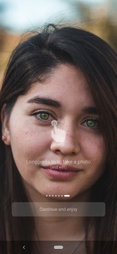 Miss Mirror Mirror everywhere