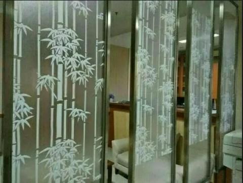 Glass Motif