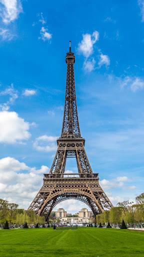 Eiffel Tower Wallpaper