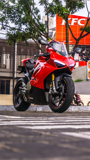 Ducati Panigale V4 Wallpapers