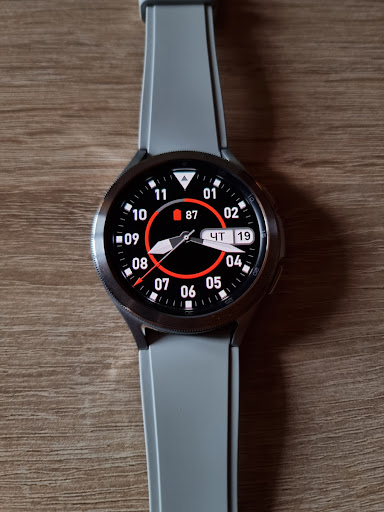 Циферблат с крупной датой Screen 2