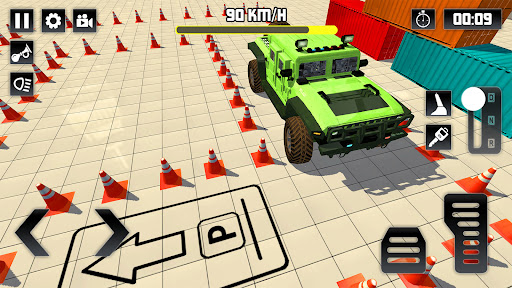 Hummer Prado Jeep Parking Game Screen 3