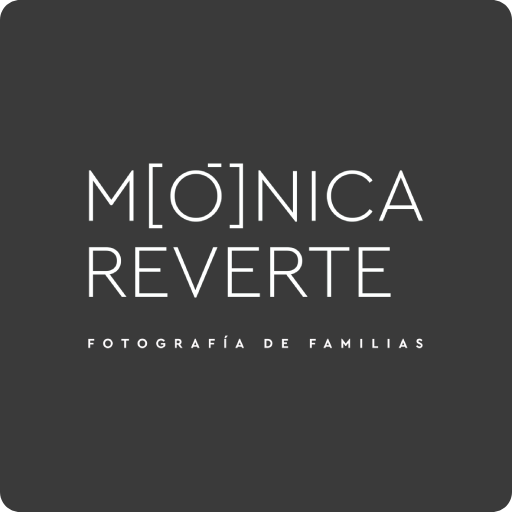 MÓNICA REVERTE FOTOGRAFÍA logo
