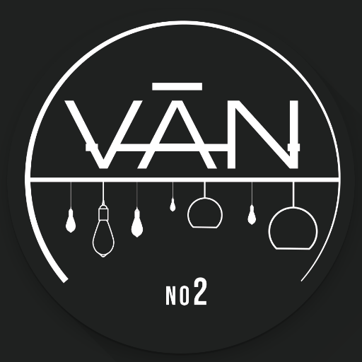 Van 2 Pizza Burger logo