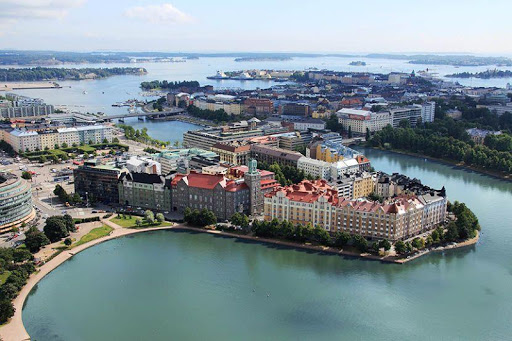 Finland Travel Guide Screen 2