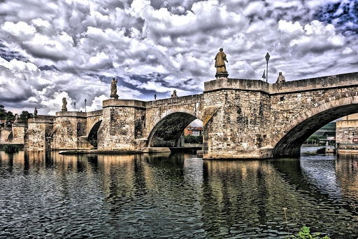 Screenshot of Simply HDR