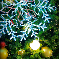 Christmas tree live wallpaper