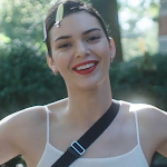 Cover Image of Download Kendall Jenner Fake Call 61 APK