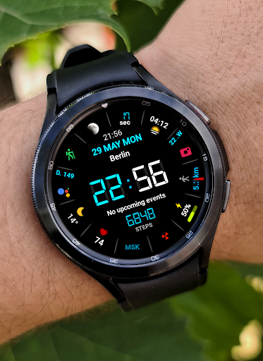 LCD Black digital watch face Screen 2