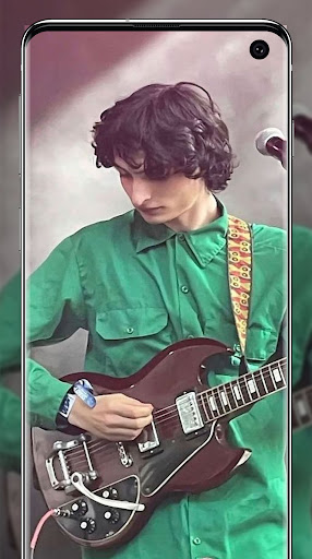 Finn Wolfhard Wallpapers