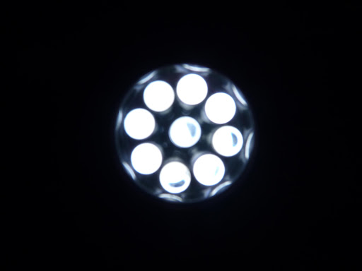 LED flashlight,off untouched Screen 2