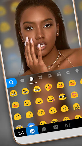 African Girl Theme Screen 3