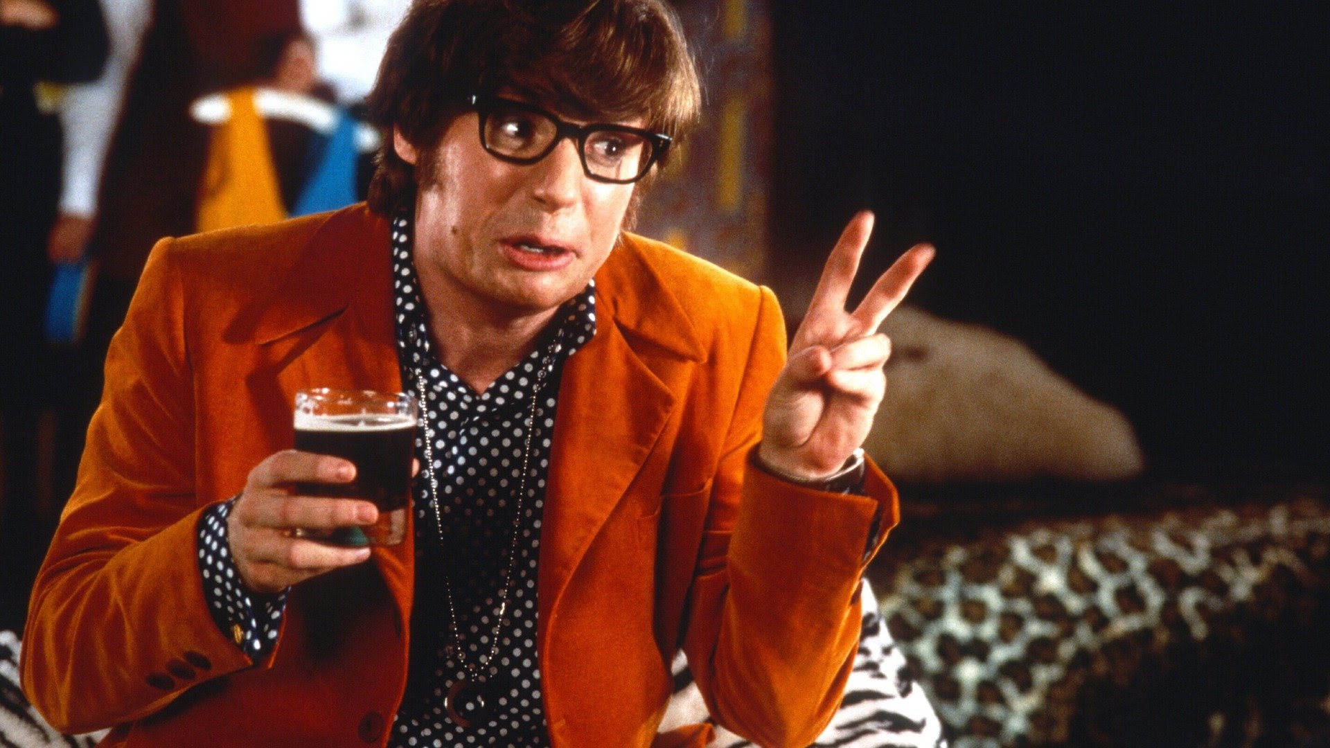 REVIEW: “Austin Powers: International Man of Mystery”