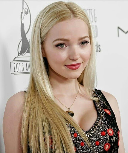 Android application Dove Cameron Wallpapers screenshort