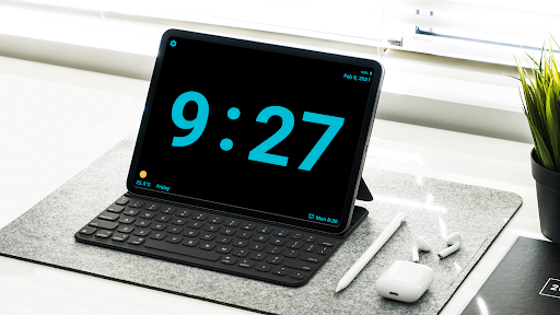 Screenshot of Huge Digital Clock Pro