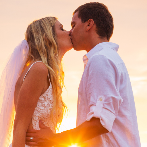 Love Messages For Husband logo