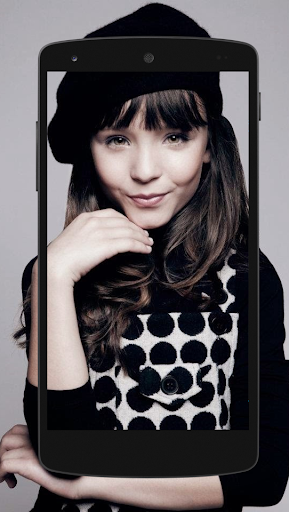 Larissa Manoela Wallpapers Screen 3