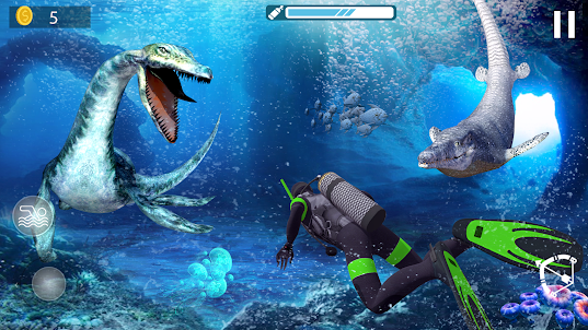 Dino shark hunter underwater
