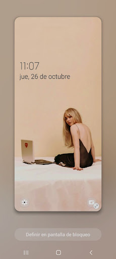 Sabrina Carpenter Wallpaper