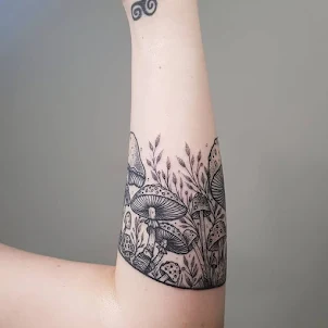Tatuagem de braçadeira
