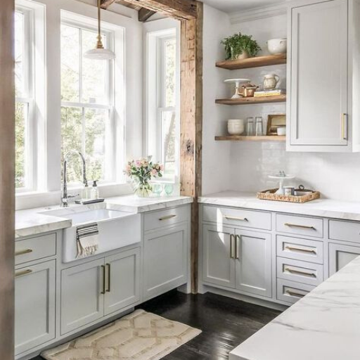 Beach House Kitchen logo