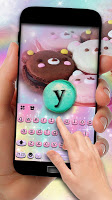 screenshot of Sweet Macarons Keyboard Theme