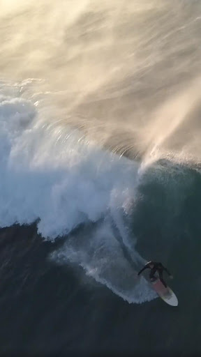 Android application surfer wallpaper screenshort