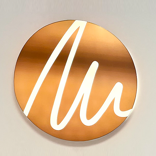 Dr.Manassa logo
