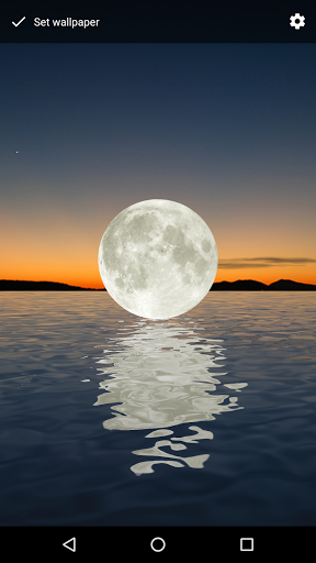 Lune sur l'eau Fond d'écran animé