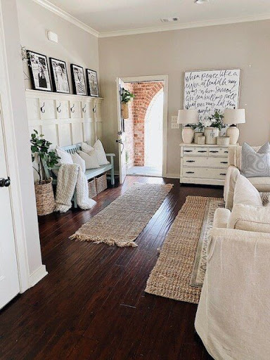 Screenshot of Country Home