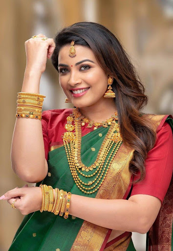 Gold Ornaments:Models Screen 2