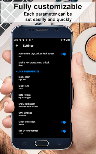 Screenshot of Huge Lock Screen Clock